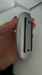Беспроводная мышь Apple Magic Bluetooth - A1296 (2 фото из 3)