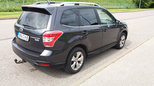 Subaru Forester (5 foto / 10)