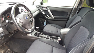 Subaru Forester (7 foto / 10)