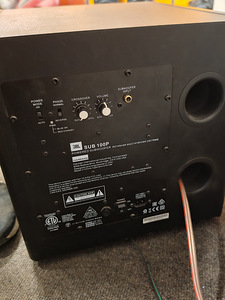 Võimendi, kõlarid ja aktiiv subwoofer (9 foto / 9)