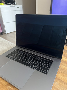 Macbook Pro 15 2018+ magic moise (4 foto / 4)