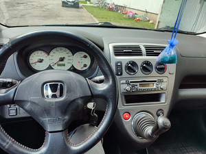 Honda Civic (9 foto / 10)