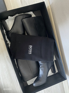 Hugo Boss saapad (2 foto / 4)