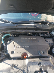 Продам Honda CR-V (3 фото из 11)
