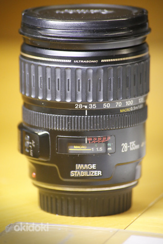 Canon EF 28-135 F/3,5-5,6 USM (фото #1)