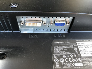 Монитор ViewSonic VA2232W 22" LED (6 фото из 8)