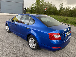Škoda Octavia A7 (5 foto / 15)