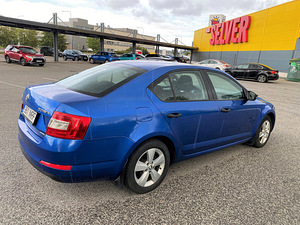 Škoda Octavia A7 (7 foto / 15)