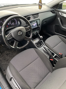 Škoda Octavia A7 (12 foto / 15)