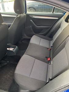 Škoda Octavia A7 (14 foto / 15)