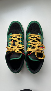 Air Jordan (3 foto / 3)