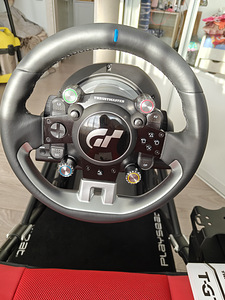 Simracing komplekt Playseat Trophy + Thrustmaster T-GT II (4 foto / 7)