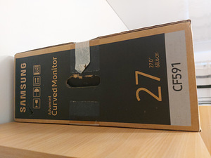 Samsung monitor 27" LED monitor - Full HD (1080p) (4 foto / 4)