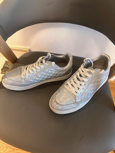 Кроссовки DKNY размер 41 (2 фото из 6)