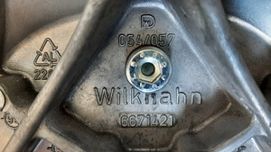 Стол WILKHMAN (3 фото из 3)