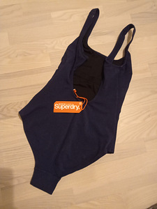 Uus superdry trikoo (3 foto / 3)