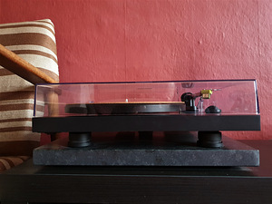 Pro-Ject Debut Carbon EVO (1 фото из 8)