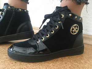Guess новая обувь 37-38 (1 фото из 3)
