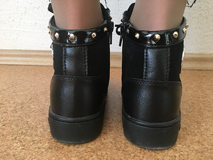 Guess новая обувь 37-38 (3 фото из 3)