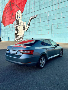 Rent Škoda Superb (2 foto / 4)