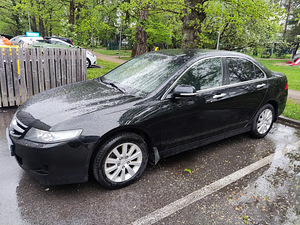 HONDA ACCORD (4 foto / 7)