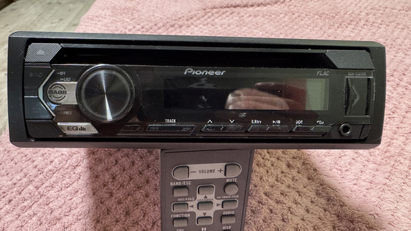 Автомагнитола Pioneer