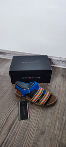 Uued Tommy Hilfiger sandaalid , 100% orig. (1 foto / 6)