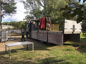 Kallur, ehitusjäätmete äravedu konteinerid (6 foto / 8)