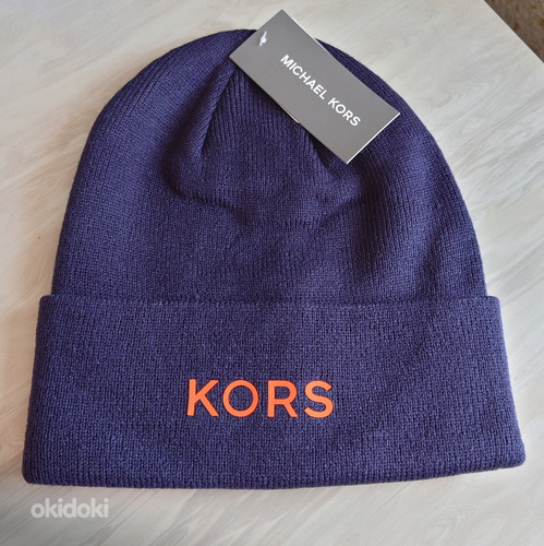 Uus müts Michael Kors