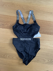 Calvin Klein cut out one piece trikoo S/M (4 foto / 7)