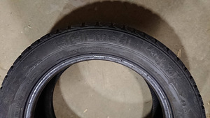 Gislaved Nord Frost 5 185/60 R15 4 tk (3 foto / 3)