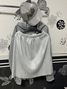 Ilus komplekt tüdrukutele s.140/146 (3 foto / 6)