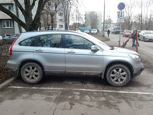 Honda CR-V 2.0 AWD 110 kW, manuaal (2 foto / 6)