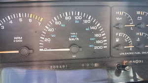 CHRYSLER VOYAGER LE 3.3 -95 AWD (7 foto / 14)