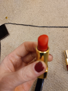 Помады Dior, Chanel, Clinique, Lancôme (7 фото из 10)