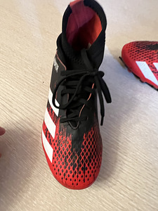 Müüa ADIDAS PREDATOR saapad (1 foto / 8)