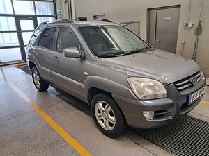 KIA SPORTAGE (3 foto / 14)