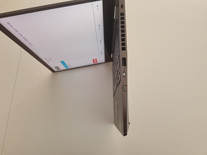 Lenovo ThinkPad Yoga X1 (4 foto / 5)