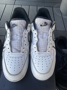 Nike Air Force 1 ja Nike Running Shoes (42.5) Mõlemad (2 foto / 6)