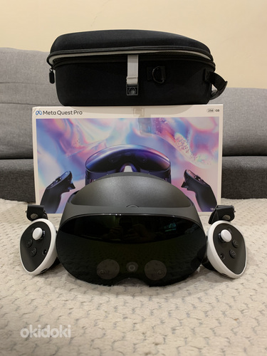 Meta Quest Pro + Meta Quest Pro full light blocker