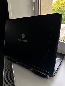 Sülearvuti Acer Predator Helios 500 (5 foto / 7)