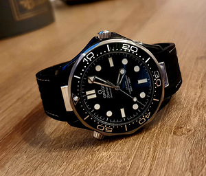 Uued meeste käekellad Omega Seamaster (3 foto / 5)