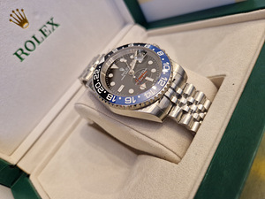 Uued meeste käekellad Rolex Submarinerer GMT Batman (4 foto / 6)