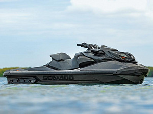 2023 Sea-Doo RXP-X 300 (3 foto / 3)