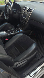 Müüa Toyota Avensis bensiin/gaas (3 foto / 4)