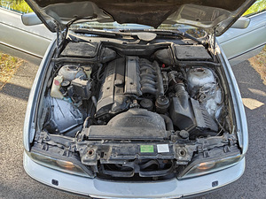 BMW 528i 1996 (10 foto / 10)