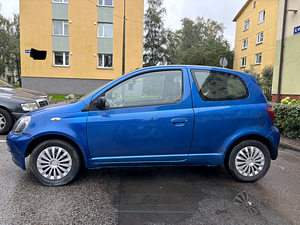 Toyota Yaris 2002a. (3 foto / 8)