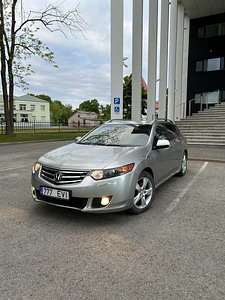Honda Accord 2.0 115kW, 2009 (1 foto / 11)