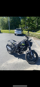 Benelli Leoncino 250 (2 foto / 6)