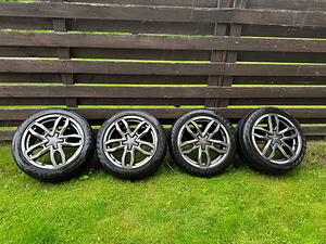 18" литые диски + летние шины 245/45 R18 (1 фото из 5)